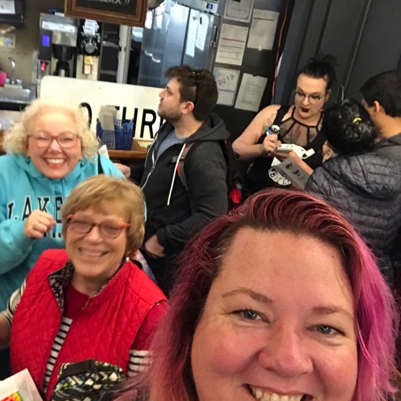 Meet your Posher, Carrie - Picture 6 of 8